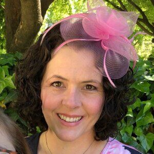 Meet your Posher, Shirley